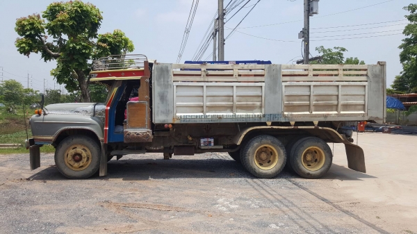 ขาย 10 ล้อดั้ม หัวยาว เพลาเดียว เครื่อง 6BD1 165 แรงม้า คัสซีสวยตลอดเส้น ช่วงล่างเดิมๆ พวงมาลัยพาวเวอร์ ทะเบียนเต็มพร้อมโอนครับ