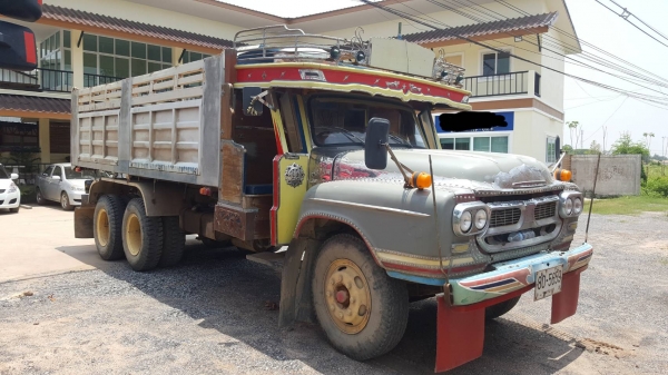 ขาย 10 ล้อดั้ม หัวยาว เพลาเดียว เครื่อง 6BD1 165 แรงม้า คัสซีสวยตลอดเส้น ช่วงล่างเดิมๆ พวงมาลัยพาวเวอร์ ทะเบียนเต็มพร้อมโอนครับ