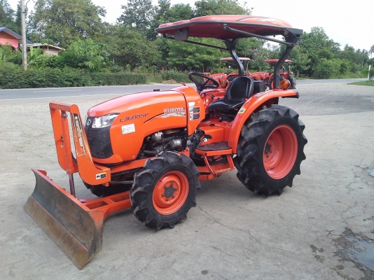 ขาย แทรกเตอร์ KUBOTA L3608 SPสวยๆใช้งานน้อย ราคาต่อรองได้