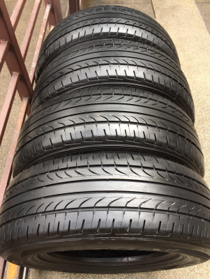 ยาง Goodyear 215 70 15 กลางปี16 ดอกเต็ม ไม่มีปะ เนื้อนิ่มๆ ใช้ยาว ราคาไม่แพง