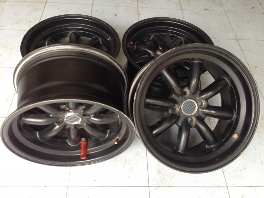 ล้อกล้วยขอบ15 กว้าง8 ออฟ0