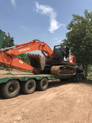 HITASHI 200 ZS 5G ใช้งาน 6861ช.ม เอกสารเล่มทะเบียน HITASHI 200 ZS 5G ใช้งาน 6861ช.ม เอกสารเล่มทะเบียน