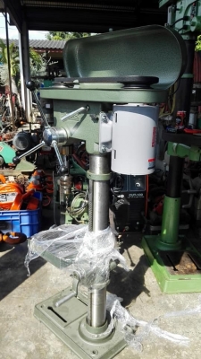 ** SOLD ** สว่านแท่นเจาะ King KSD 34M ของใหม่แกะกล่อง 100\% พร้อมใช้ ** SOLD ** สว่านแท่นเจาะ King KSD 34M ของใหม่แกะกล่อง 100\% พร้อมใช้