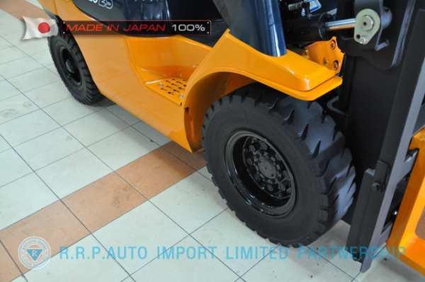 ขายรถโฟล์คลิฟท์มือสอง TOYOTA รุ่น 7FG25-11856 นำเข้าจากประเทศญี่ปุ่น 100\% ไม่เคยใช้งานในไทย