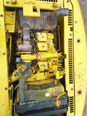 ขาย120-6z  เป็นรถระบบกึ่งไฟฟ้าไฟฟ้าน้อย โซ่ใหม่เอวแน่นทำงานไว เอกสานสันยาซื้อขายจากบริษัท  ออกใหม่1.51m