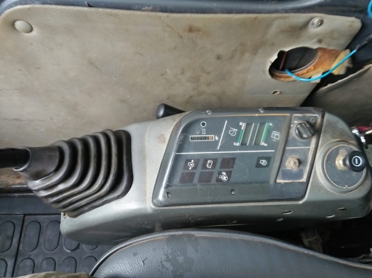 ขาย120-6z  เป็นรถระบบกึ่งไฟฟ้าไฟฟ้าน้อย โซ่ใหม่เอวแน่นทำงานไว เอกสานสันยาซื้อขายจากบริษัท  ออกใหม่1.51m