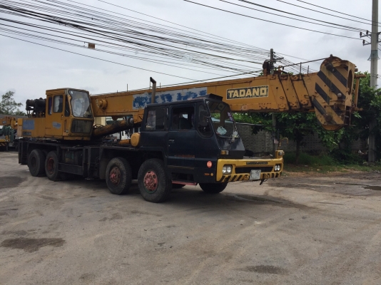 ขายรถเครน 12 ล้อ TADANO TG350-M1 ปี.1982 อุปกรณ์ครบ 5 คอนโทรน รถใช้งานอยู่ มีให้เลือก 4 คัน ราคา.385