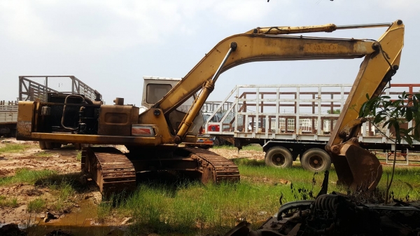 ขาย แบคโฮ KATO HD 900V II เครื่อง 6D15 เทอรโบ ปั้มแรง ช่วงล่างแน่น เอกสารใบอินวอยซ์ ราคาต่อรองได้