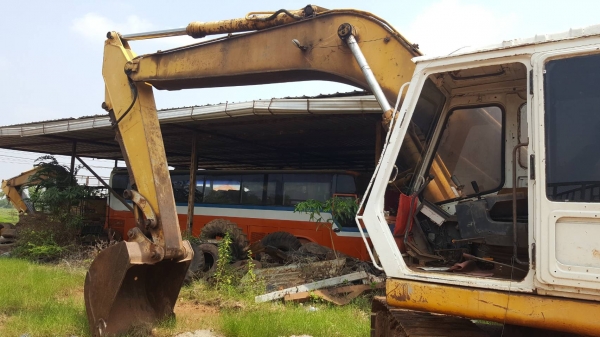 ขาย แบคโฮ KATO HD 900V II เครื่อง 6D15 เทอรโบ ปั้มแรง ช่วงล่างแน่น เอกสารใบอินวอยซ์ ราคาต่อรองได้