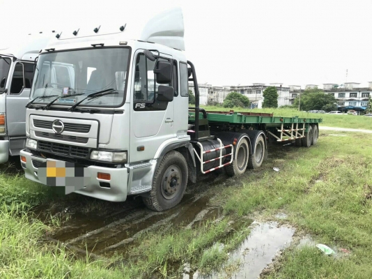 ขาย10ล้อ หัวลาก HINO เปอร์เฟีย เครื่องP11 320 แรง สองเพลา สภาพพร้อมใช้งาน เครื่องเกียร์ดี คัชชีสวย ย