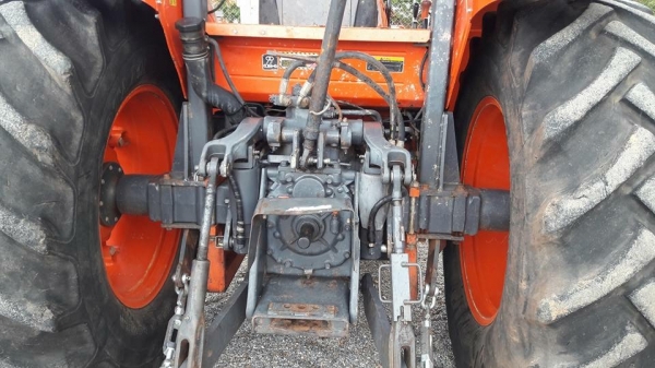 ขายคูโบต้าM8540มีดันหน้าและผานบุก3 สภาพเดิมๆคับ ราคา620,000.