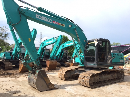 ขายด่วน!! Kobelco Sk200-8 super สภาพสวยค่ะ