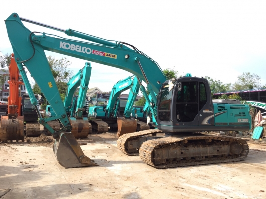 ขายด่วน!! Kobelco Sk200-8 super สภาพสวยค่ะ