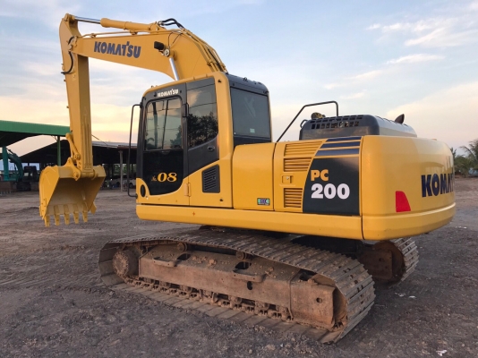ขายด่วน!! KOMATSU PC200-8MO สภาพสวยค่ะ