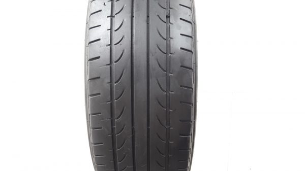 ยาง215/70/15 ปี16/2, 13/2 GOOD YEAR DURA SPORT  4 เส้น