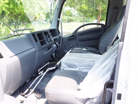 ขายหัวถอดป้ายแดง ISUZU FRR210 ปี2017 ขายหัวถอดป้ายแดง ISUZU FRR210 ปี2017