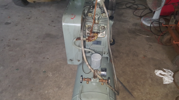 ปั้มลม 3 แรง ไฟ 200 v 3 สาย HITASHI ถัง 80 L ปั้มลม 3 แรง ไฟ 200 v 3 สาย HITASHI ถัง 80 L