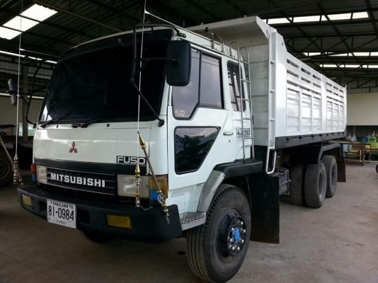ขายรถดั้ม2เพลา หลงโบ TF 220เทอร์โบ ราคา870,000 สนใจโทร 090-8588220คุณนะ 093-3258446คุณบิว เว็บไซต์ส่