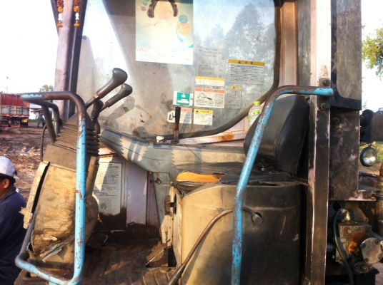 Sumitomo sh55u-2 รถพร้อมใช้ ขายตามสภาพ Sumitomo sh55u-2 รถพร้อมใช้ ขายตามสภาพ