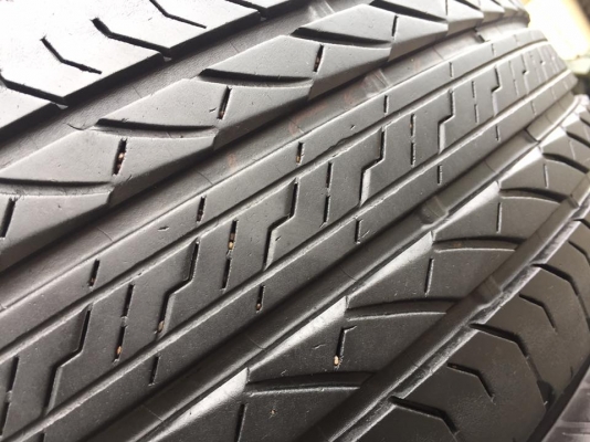 ขายยาง BRIDGESTONE ECOPIA EP850 265-65-17 ปลายปี15 ดอกหนาจัด ไม่มีปะ ไม่มีตำหนิ ชุดละ 7,500 บาท