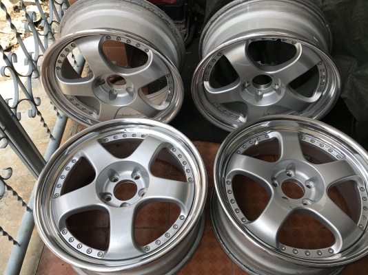 ล้อเเท้ SSR ขอบ18กว้าง8นิ้วเป็นล้อเก่าเก็บสีเดิมของมาจากญี่ปุ่นสภาพสวย