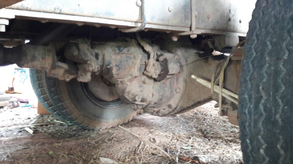 ขายIsuzu จัมโบ้ไม่ดั้ม 2เพลา สภาพสวยพร้อมใช้ติดต่อคุณอ๊อฟพิจิตร086-737-9991