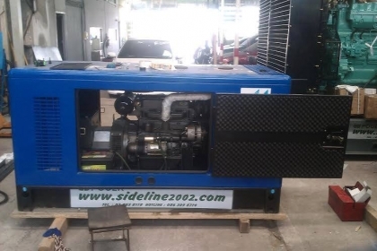 เครื่องกำเนิดไฟฟ้า พร้อมตู้ครอบเก็บเสียง ขนาด 30 KVA และ 60 KVA (Standby Power)