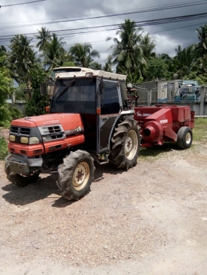 ขายรถไถพร้อมเครื่องอัดฟาง