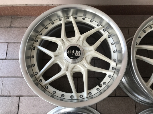 ล้อเเท้ KAKIMOTO GT 17หน้า9หลัง10สีเดิมๆญี่ปุ่นตามสภาพไม่คดไม่ดุ้งไม่ซ่อมไดๆทั้งสิ้นสภาพจากญี่ปุ่นจริงๆ