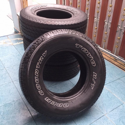 ยางToyo H/T 265/70/16 ตัวหนังสือขาวMade in japan ดอกเต็มทุกเส้น สภาพสวย