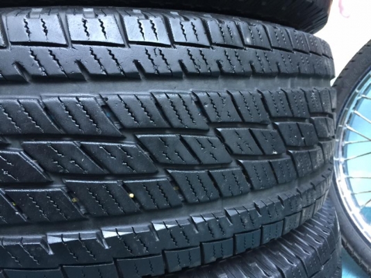 ยางToyo H/T 265/70/16 ตัวหนังสือขาวMade in japan ดอกเต็มทุกเส้น สภาพสวย ยางToyo H/T 265/70/16 ตัวหนังสือขาวMade in japan ดอกเต็มทุกเส้น สภาพสวย