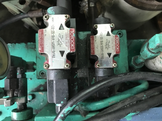 ขายชุดปั้มน้ำมันไฮโดรลิคขนาด 3HP. 380V พร้อมชุดวาล์วคอนโทรล อุปกรณ์ครบ สภาพสวย พร้อมใช้งาน มี 3ชุดครับ