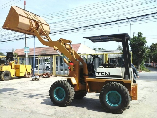 ขายรถตักล้อยาง TCM 808 เก่านอกแท้แขนยาวมีเอกสารครบรถสภาพเดิมสวยยังไม่ใช้งานในไทยร้านละอองดาวแทรคเตอร์นครชัยศรี