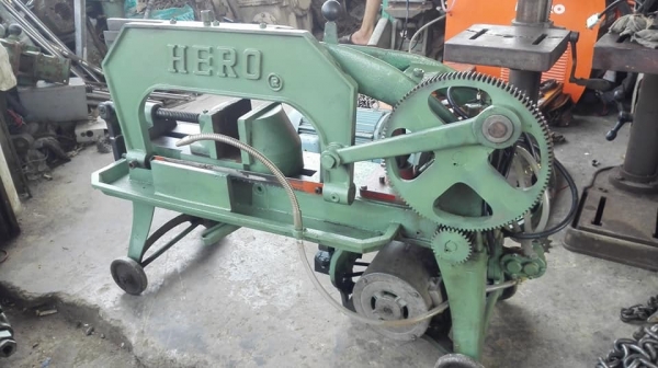 ** SOLD ** เลื่อยชักตัดเหล็ก HERO 14" รุ่นปั้มน้ำ Mitsu 1/2 HP 220V พร้อมใช้ ** SOLD ** เลื่อยชักตัดเหล็ก HERO 14" รุ่นปั้มน้ำ Mitsu 1/2 HP 220V พร้อมใช้
