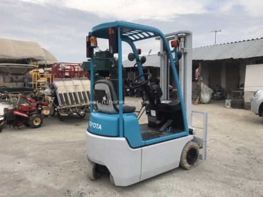 รถยกไฟฟ้า TOYOTA 3FBKL9 จาก 129,000 เหลือ 105,000 บาท รหัสสินค้า : 81004742 www.nihonmono.com