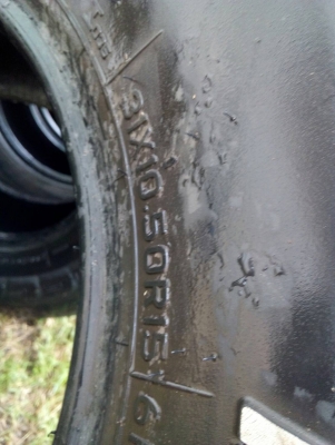 31x10.50R15  FALKEN-RV  มี 1 เส้น  tel.081-427-3941