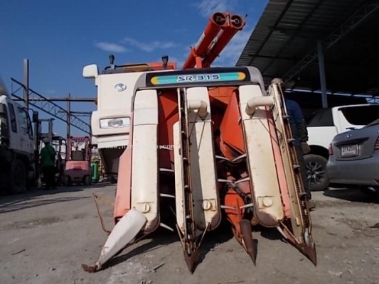 รถเกี่ยวข้าวนั่งขับ KUBOTA SR315 จาก155,000 เหลือ99,000 บาท รหัสสินค้า : 81004783 www.nihonmono.com รถเกี่ยวข้าวนั่งขับ KUBOTA SR315 จาก155,000 เหลือ99,000 บาท รหัสสินค้า : 81004783 www.nihonmono.com