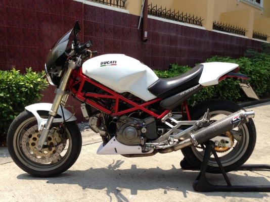 ขายด่วนๆคับ ducati monster 900 แต่งเต็ม สภาพสวย อินวอยแท้คับ ขายด่วนๆคับ ducati monster 900 แต่งเต็ม สภาพสวย อินวอยแท้คับ