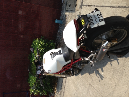 ขายด่วนๆคับ ducati monster 900 แต่งเต็ม สภาพสวย อินวอยแท้คับ ขายด่วนๆคับ ducati monster 900 แต่งเต็ม สภาพสวย อินวอยแท้คับ