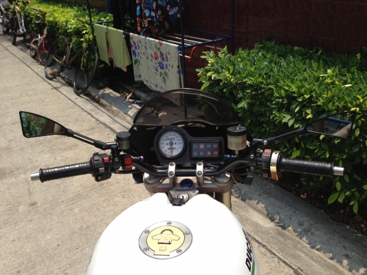 ขายด่วนๆคับ ducati monster 900 แต่งเต็ม สภาพสวย อินวอยแท้คับ ขายด่วนๆคับ ducati monster 900 แต่งเต็ม สภาพสวย อินวอยแท้คับ