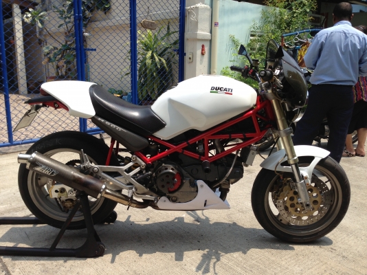 ขายด่วนๆคับ ducati monster 900 แต่งเต็ม สภาพสวย อินวอยแท้คับ