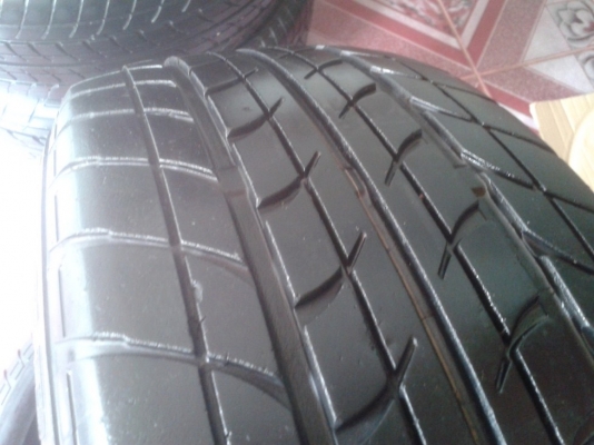 195/60/15 (ดอกเยอะ)DUNLOPSP.sport490 (4เส้น ขาย2,000฿)