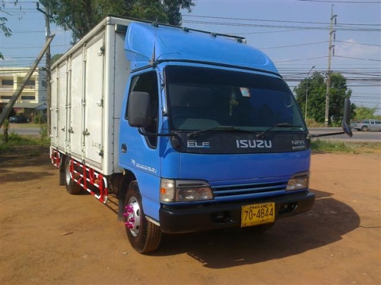 ขายด่วน ตู้10บาน 5เมตร เปิดรอบทิศทาง สภาพสวย เจ้าของขายเองครับ