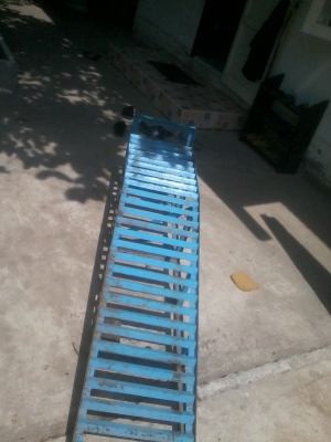 ต้องการขายบันไดขึ้นซ่อมรถ ต้องการขายบันไดขึ้นซ่อมรถ