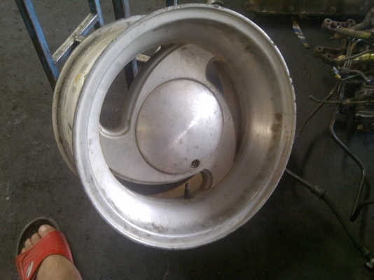 ขาย แม็ก 16 6รู ลึกๆ เพื่อมีใครสนใจคับ ขาย แม็ก 16 6รู ลึกๆ เพื่อมีใครสนใจคับ