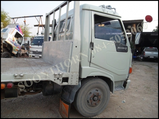 ขายด่วน รถบรรทุก 6 ล้อ HINO FC2W  120 แรง ซุบเปอร์เสี่ย รถห้างแท้ ช่วงยาว 5.5M รถสภาพสวย พร้อมใช้ ราคาสุดคุ้ม