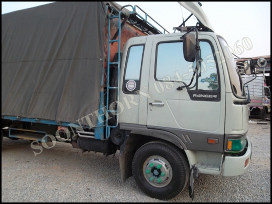 ขายด่วน รถบรรทุก 6 ล้อ HINO FD3H 195 แรง ช่วงยาว 5.50Mรถสวยมาก สภาพพร้อมใช้งาน ราคาสุดคุ้ม