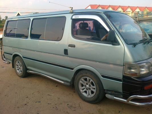 ขายรถตู้290,000.-ปรับราคา250,000.-ขับกลับได้เลย