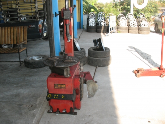 เครื่่องถอดยาง