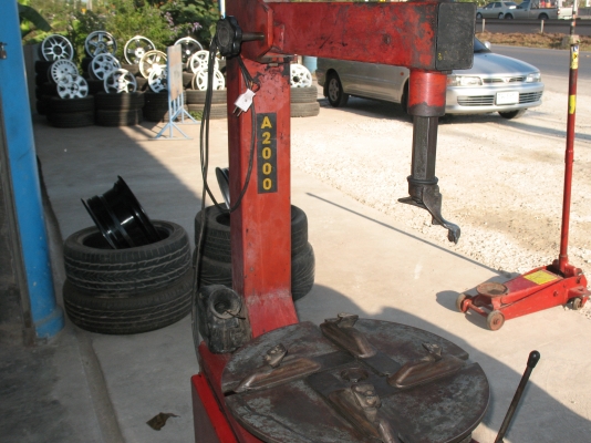 เครื่่องถอดยาง